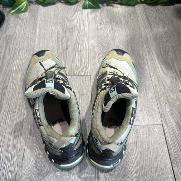 Salomon Athletic Shoes in Gray and Blue - Picture 6 of 9